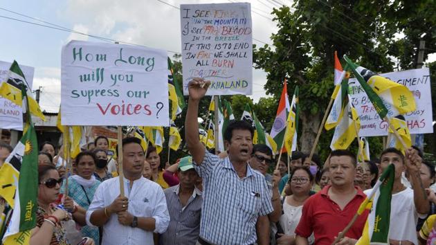 Indian supporters of the Gorkha Janmukti Morcha (GJM) chant slogans before burning copies of the Gorkhaland Territorial Administration (GTA) agreement during a protest in Dagapur village on the outskirts of Siliguri on June 27. (AFP Photo) Indian supporters of the Gorkha Janmukti Morcha (GJM) chant slogans before burning copies of the Gorkhaland Territorial Administration (GTA) agreement during a protest in Dagapur village on the outskirts of Siliguri on June 27. (AFP Photo)