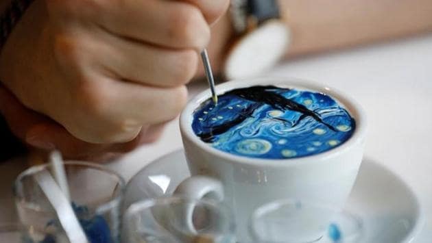 With meticulous strokes of tiny brushes and spoons, Lee, 26, recreates the likes of Vincent van Gogh’s ‘The Starry Night’ and Edvard Munch’s ‘The Scream’ using thick cream stained with food coloring atop a cup of coffee. (Kim Hong-Ji N / Reuters) With meticulous strokes of tiny brushes and spoons, Lee, 26, recreates the likes of Vincent van Gogh’s ‘The Starry Night’ and Edvard Munch’s ‘The Scream’ using thick cream stained with food coloring atop a cup of coffee. (Kim Hong-Ji N / Reuters)