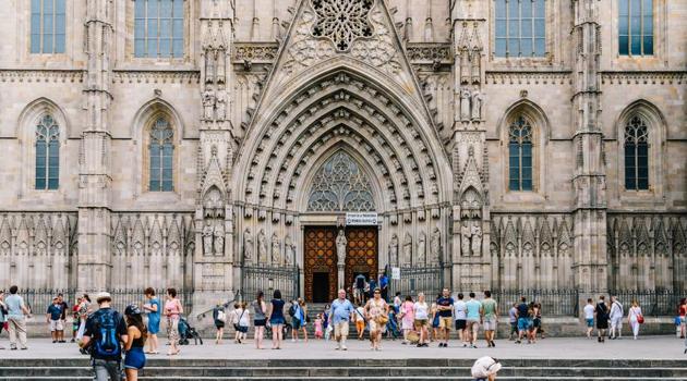 Hordes of tourists can be spotted at the Gothic Quarter in Barcelona. (Shutterstock) Hordes of tourists can be spotted at the Gothic Quarter in Barcelona. (Shutterstock)