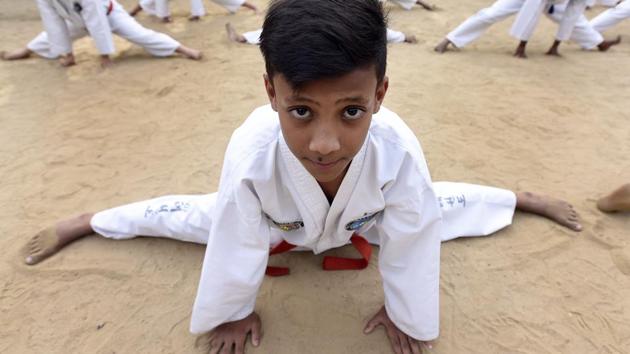 It was first made popular by the Republic of Korea Armed Forces led by Genral Choi, who termed the martial art form as ‘Taekwondo’  (Sonu Mehta/HT PHOTO) 