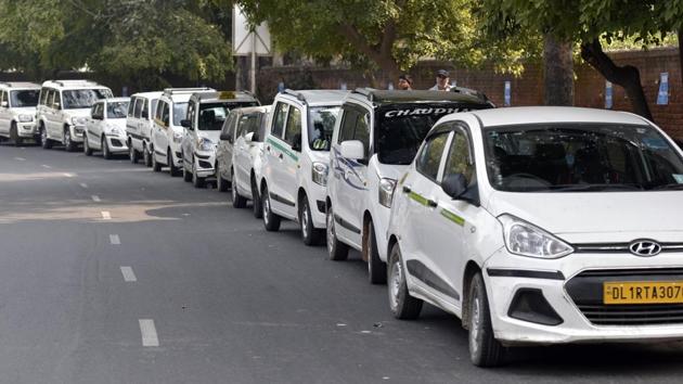 Ola and Uber taxi strike against withdrawal of driver incentives, and other demands at Tolstoy Marg near Jantar Mantar in New Delhi on Sunday, February 12, 2017. (HT File Photo) Ola and Uber taxi strike against withdrawal of driver incentives, and other demands at Tolstoy Marg near Jantar Mantar in New Delhi on Sunday, February 12, 2017. (HT File Photo)