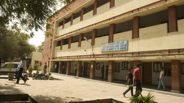 The police are probing at least four reported cases of students using WhatsApp on their smartphones to get answers in the Delhi’s University’s law entrance exam held over the weekend. (HT File) The police are probing at least four reported cases of students using WhatsApp on their smartphones to get answers in the Delhi’s University’s law entrance exam held over the weekend. (HT File)