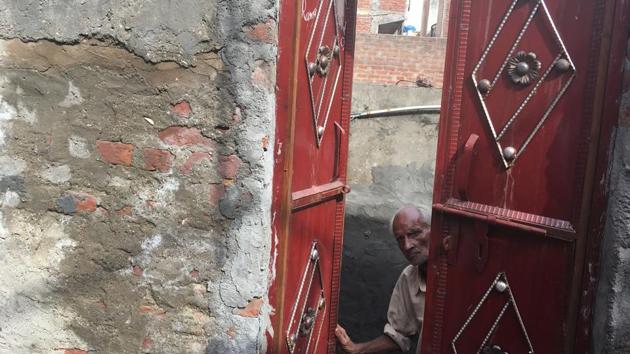 Prahlad was found living with the maggot-infested body of his 68-year-old brother, Rajendra Bhatnagar, for nine days at their Rama Garden home in northeast Delhi’s Karawal Nagar on Monday.