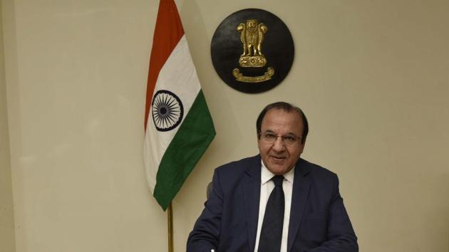 Achal Kumar Joti takes over as the new chief election commissioner of India at CEC Chamber in New Delhi on July 6.(Vipin Kumar/HT PHOTO)
