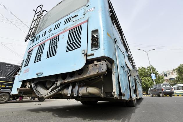 Residents said the public bus service in Gurgaon is inadequate to meet demand. (Sanjeev Verma/HT FILE PHOTO) Residents said the public bus service in Gurgaon is inadequate to meet demand. (Sanjeev Verma/HT FILE PHOTO)