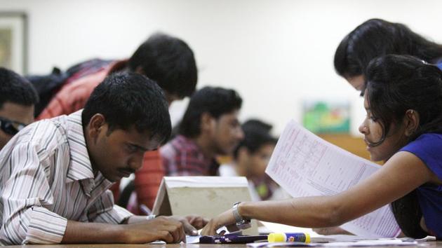 LSR topped the chart again in the third cutoff list, seeking 98% for admission to BA Psychology. The course had the highest cutoff in DU in the second list at 98.25%. (Hindustan Times) LSR topped the chart again in the third cutoff list, seeking 98% for admission to BA Psychology. The course had the highest cutoff in DU in the second list at 98.25%. (Hindustan Times)