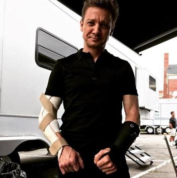 Renner says it’s the part of his job.(Twitter)