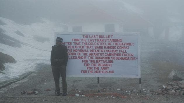 An Indian Army personnel at the Nathula Pass near the India-China border in Sikkim.(HT File Photo / Representational) An Indian Army personnel at the Nathula Pass near the India-China border in Sikkim.(HT File Photo / Representational)