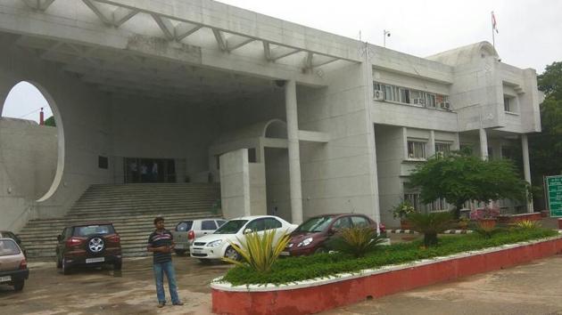 Nearly 700 students are pursuing B Tech from the engineering college, and this sudden change in the institute’s name has left them worried. (HT Photo) Nearly 700 students are pursuing B Tech from the engineering college, and this sudden change in the institute’s name has left them worried. (HT Photo)