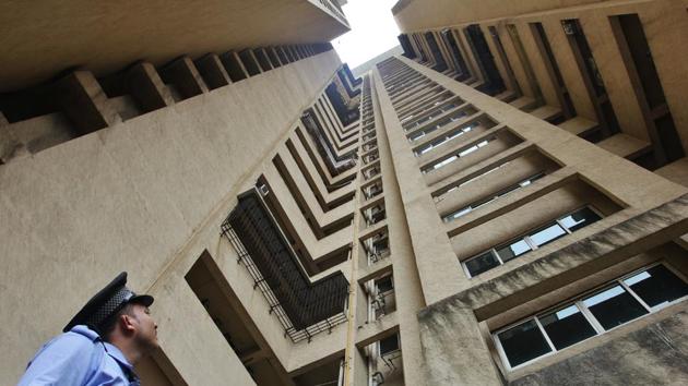 The woman jumped off this building in Thane on Sunday.(Praful Gangurde)