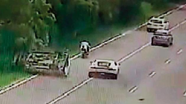 The fatal accident took place on Saturday afternoon on Noida-Greater Noida Expressway, which involved Lamborghini Huracan, Swift Dzire and a Maruti Eeco. (CCTV Grab) The fatal accident took place on Saturday afternoon on Noida-Greater Noida Expressway, which involved Lamborghini Huracan, Swift Dzire and a Maruti Eeco. (CCTV Grab)