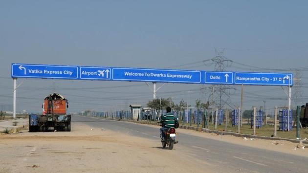 Between 2011 and 2015, employees of CDM Smith’s division responsible for India operations and CDM India illegally paid bribes to NHAI officials in order to receive contracts from them (HT File Photo) Between 2011 and 2015, employees of CDM Smith’s division responsible for India operations and CDM India illegally paid bribes to NHAI officials in order to receive contracts from them (HT File Photo)