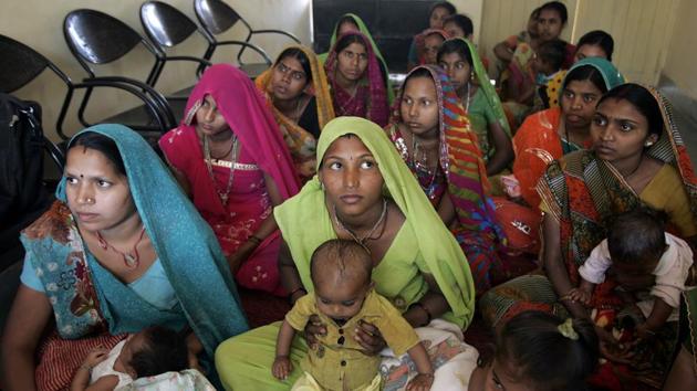 A group of women at a public health centre in Vadodra, Gujarat. Educated women conscious of family planning are, therefore, the fulcrum of an empowered society.(Hindustan Times)