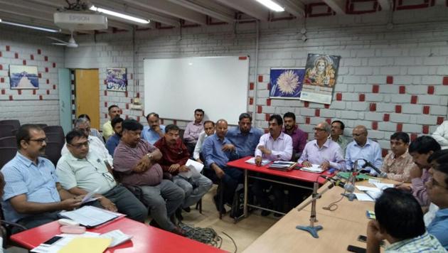 Following the chief minister Yogi Adityanath’s instructions, the authority started holding meetings to resolve stuck realty projects. Following the chief minister Yogi Adityanath’s instructions, the authority started holding meetings to resolve stuck realty projects.