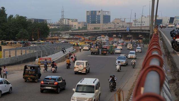 Vehicles in the wrong lane on the road at Rajiv Chowk. Driving in the wrong lane was found to be a major cause among the 200 accidents analysed. (Parveen Kumar/HT Photo) Vehicles in the wrong lane on the road at Rajiv Chowk. Driving in the wrong lane was found to be a major cause among the 200 accidents analysed. (Parveen Kumar/HT Photo)