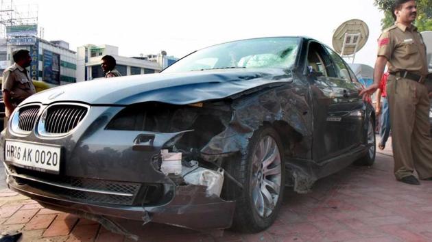 Utsav Bhasin, who was driving his BMW car, had hit two men — Anuj Chauhan and Mrigank Shrivastava — near Moolchand flyover in south Delhi in 2008.(HT FILE)