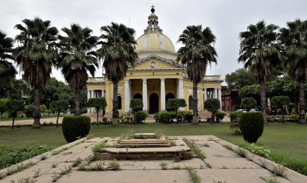 Indian National Trust for Art and Cultural Heritage completed the first phase of revamp at Delhi's oldest church St James's after vibrations from nearby Kashmere Gate Metro damage its foundations, in New Delhi on Wednesday.(Ajay Aggarwal/HT PHOTO) Indian National Trust for Art and Cultural Heritage completed the first phase of revamp at Delhi's oldest church St James's after vibrations from nearby Kashmere Gate Metro damage its foundations, in New Delhi on Wednesday.(Ajay Aggarwal/HT PHOTO)