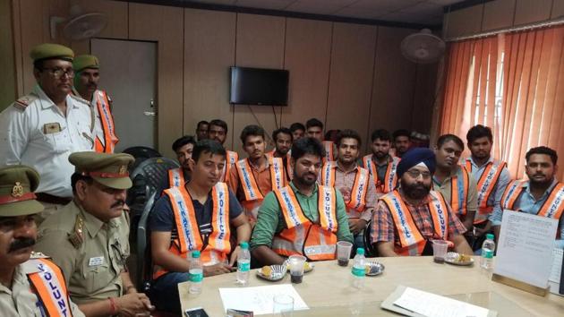On Sunday, the superintendent of police (traffic), Anil Kumar Jha interacted with the traffic volunteers at his office in Sector 14A and briefed them on their role.