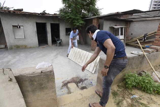 The spot where the elderly was shot at. (Sanjeev Verma/HT PHOTO) The spot where the elderly was shot at. (Sanjeev Verma/HT PHOTO)