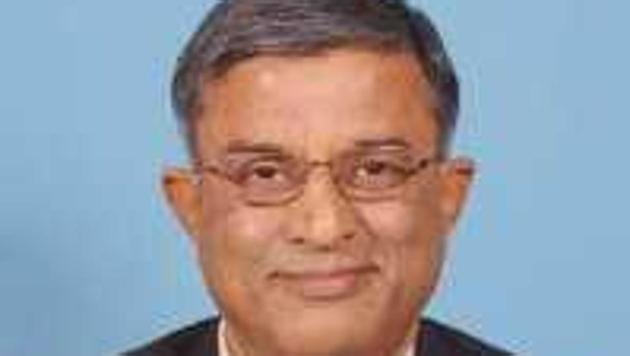 Dr V Bhaskar, in his paper, states unambiguously that politics and real estate are the primary sources and sinks of black money in India, the other sources being tax evasion, corruption and criminality. (HT PHOTO) Dr V Bhaskar, in his paper, states unambiguously that politics and real estate are the primary sources and sinks of black money in India, the other sources being tax evasion, corruption and criminality. (HT PHOTO)