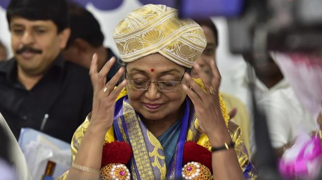 Meira Kumar, the opposition Presidential candidate at Karnataka Pradesh Congress Committee in Bengaluru, Karnataka. Nitish Kumar’s swerve in allegiance to Ram Nath Kovind came as a shock to the Opposition parties expecting his support for Meira Kumar. The opposition is relying on 17 parties backing Kumar for President. (Arijit Sen/HT Photo) Meira Kumar, the opposition Presidential candidate at Karnataka Pradesh Congress Committee in Bengaluru, Karnataka. Nitish Kumar’s swerve in allegiance to Ram Nath Kovind came as a shock to the Opposition parties expecting his support for Meira Kumar. The opposition is relying on 17 parties backing Kumar for President. (Arijit Sen/HT Photo)