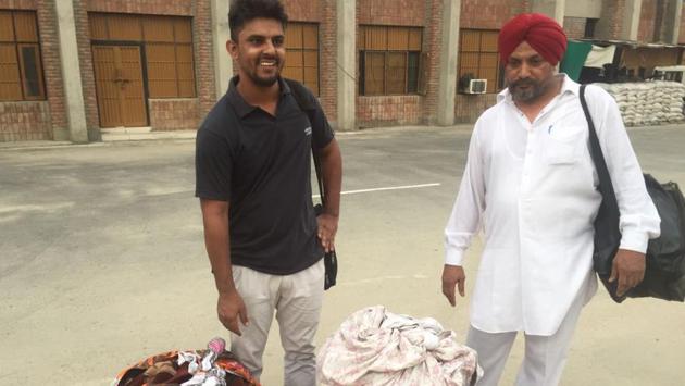 Driver Ranjit Singh (right) and conductor Sukhwinder Singh outside the Faridkot Jail . (HT Photo) Driver Ranjit Singh (right) and conductor Sukhwinder Singh outside the Faridkot Jail . (HT Photo)