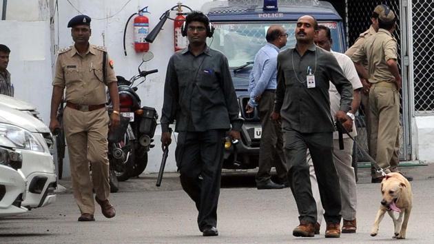 The Uttar Pradesh Anti-Terrorist Squad has already started a probe into the episode. (Subhankar Chakraborty/HT PHOTO) The Uttar Pradesh Anti-Terrorist Squad has already started a probe into the episode. (Subhankar Chakraborty/HT PHOTO)