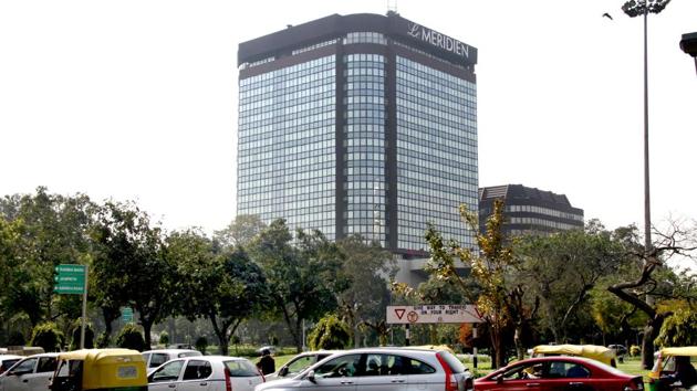 A six-member internal probe committee of the New Delhi Municipal Council (NDMC) has found four civic body officials guilty of alleged irregularities in the recovery of dues that the Le Méridien hotel owed the civic body.(Mohd Zakir/HT Photo)