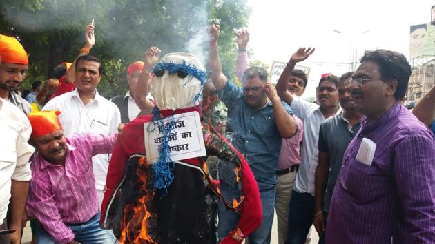 The RSS has previously campaigned against Chinese crackers during Diwali and had called for a boycott of Chinese goods earlier this year.(HT Photo)