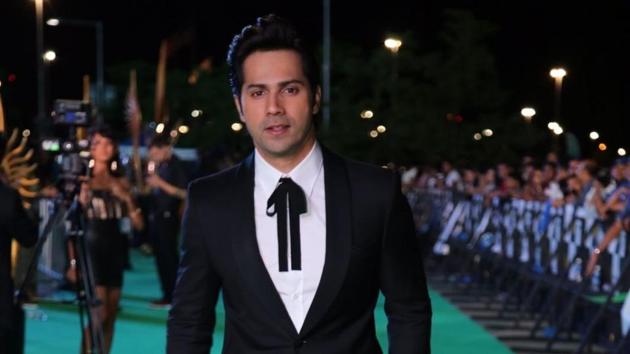 Varun Dhawan during the green carpet of IIFA Awards 2017 in New York.(IANS)