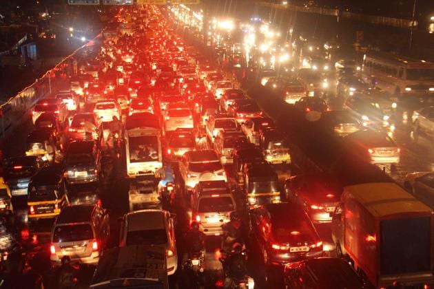 The police said the tree fell on the highway around 11pm after 48-hour continuous rainfall in the area and it was difficult to remove it from the road at that time of the night. (Representational photo/HT) The police said the tree fell on the highway around 11pm after 48-hour continuous rainfall in the area and it was difficult to remove it from the road at that time of the night. (Representational photo/HT)
