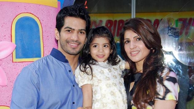 Actor Amit Tandon with wife Ruby and seven-year-old daughter Jiyana.