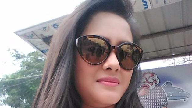 Popular Assamese actress Bidisha Bezbaruah was found hanging in her flat in Gurgaon. Her husband has been arrested for alleged abetment to suicide. (HT Photo) Popular Assamese actress Bidisha Bezbaruah was found hanging in her flat in Gurgaon. Her husband has been arrested for alleged abetment to suicide. (HT Photo)