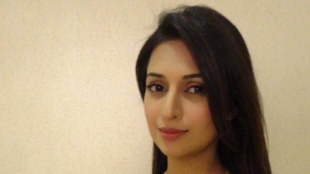 Divyanka Tripathi Dahiya is keen on doing women-oriented films.