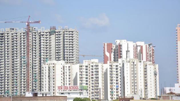 The new circle rates are to come into effect from August 8. The circle rate is the minimum value at which the second sale or transfer of a property takes place. (Sakib ALi/HT Photo) The new circle rates are to come into effect from August 8. The circle rate is the minimum value at which the second sale or transfer of a property takes place. (Sakib ALi/HT Photo)