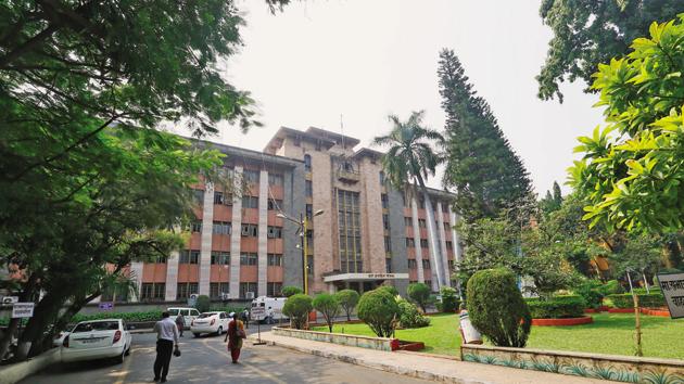 Following the HC order, the state government appointed a committee under the leadership of Pune guardian minister Girish Bapat that suggested the merger of 34 villages in a phase-wise manner.(HT PHOTO)