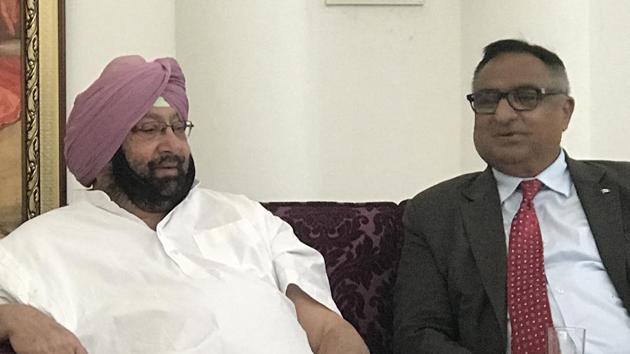 The CM raised the issue with Jalandhar-born Canadian MP from Brampton Centre, Rameshwar Singh Sangha, who called on him in Delhi on Friday.(HT Photo)