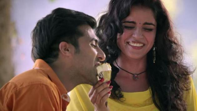 Akshay Oberoi and Pia Bajpai in a still from Laal Rang.
