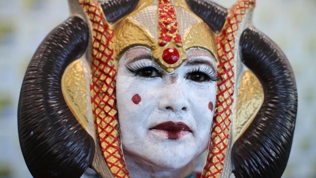 Dressed as Queen Amidala from Star Wars, Benilda from San Francisco. (Mike Blake / REUTERS)