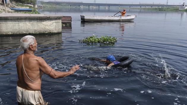 Yamuna originates from Yamunotri glacier as crystal-clear water from the Himalayas but by the time it moves down the eastern edge of India’s capital, it exits as the dirtiest river in the country. (Saumya Khandelwal / HT Photo) 