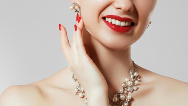 Classic pearl and diamond jewellery go well with understated dresses and tops. (Shutterstock) Classic pearl and diamond jewellery go well with understated dresses and tops. (Shutterstock)