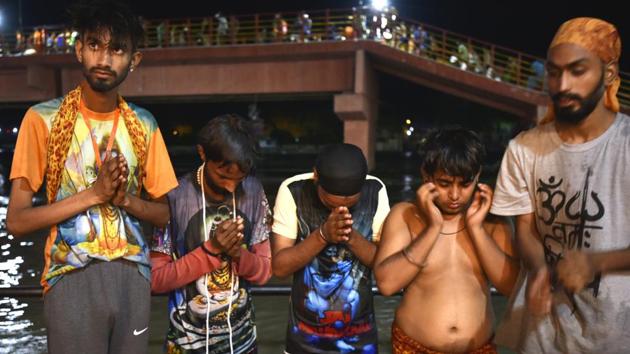 A vast majority of the young men taking part in the pilgrimage come from low-income families in Delhi, Uttar Pradesh, Haryana and Rajasthan, often hanging on to the edges of the informal economy as drivers, labourers and security guards. Many are the first generation among their families to take up occupations beyond the farms and pool resources towards a collective fund to make the journey. (Vipin Kumar / HT Photo) 