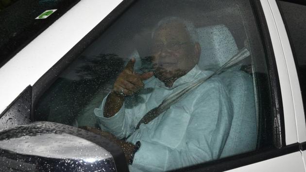 Bihar chief minister Nitish Kumar leaves after meeting Congress vice president Rahul Gandhi in New Delhi. (Vipin Kumar/HT Photo) Bihar chief minister Nitish Kumar leaves after meeting Congress vice president Rahul Gandhi in New Delhi. (Vipin Kumar/HT Photo)