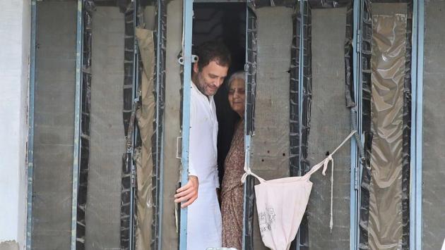 Congress vice-president Rahul Gandhi visits his grandmother Indira Gandhi's cousin brother Mr and Mrs. Katju (seen at the door) at their residence, in Jaipur, Rajasthan. (Himanshu Vyas / HT Photo) Congress vice-president Rahul Gandhi visits his grandmother Indira Gandhi's cousin brother Mr and Mrs. Katju (seen at the door) at their residence, in Jaipur, Rajasthan. (Himanshu Vyas / HT Photo)