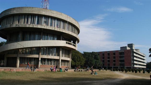 Student organisations at the Panjab University plans to hold a protest against the authorities on Monday.(HT File)
