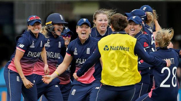England celebrate winning the 2017 ICC Women’s World Cup. Get full cricket score of India vs England, Women’s Cricket World Cup final, here. (Action Images via Reuters) England celebrate winning the 2017 ICC Women’s World Cup. Get full cricket score of India vs England, Women’s Cricket World Cup final, here. (Action Images via Reuters)