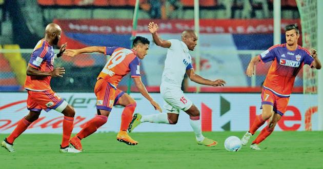 The Balewadi Sports Complex has previously hosted international and national level leagues including ISL and I-League.(HT PHOTO)