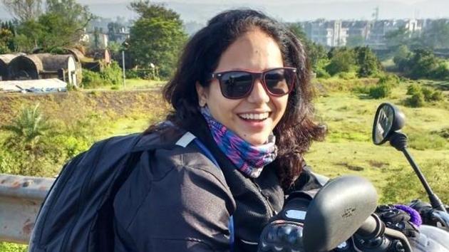 Hogale, a Bandra resident and a biker, was killed on Sunday after she swerved to avoid a pothole on the Jawhar-Dahanu highway and got crushed under the rear wheel of a truck she had overtaken (HT) Hogale, a Bandra resident and a biker, was killed on Sunday after she swerved to avoid a pothole on the Jawhar-Dahanu highway and got crushed under the rear wheel of a truck she had overtaken (HT)
