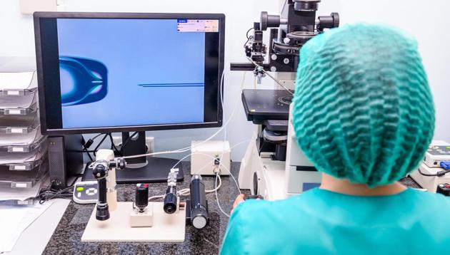 One of the major reasons for infertility among couples today is their lifestyle habits.(Shutterstock)