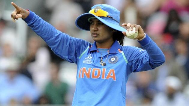 India captain Mithali Raj gestures to her teammates during the ICC Women's World Cup 2017 final match against England at Lord's in London on Sunday.(AP)